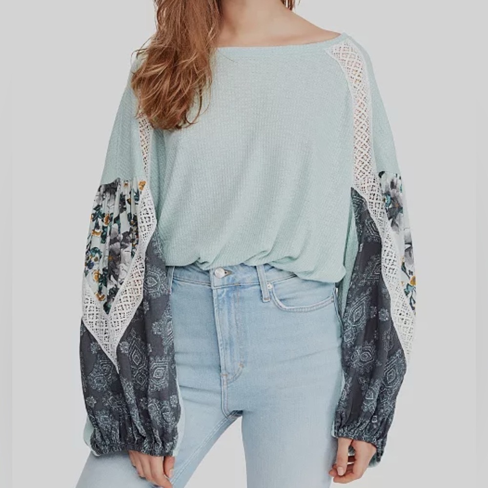 Free People Casual Clash top, XS